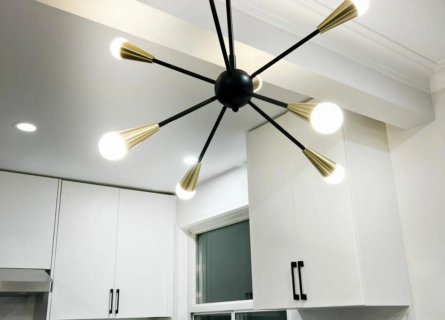 Spacious Private Upper Floor 4Br 5 Beds 2 Bath & Kitchen 多伦多 公寓